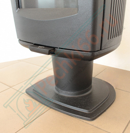 Чугунная печь-камин Aria черная (Plamen)