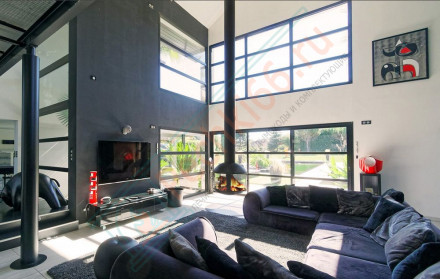 Островной камин Agorafocus-850 (Focus)